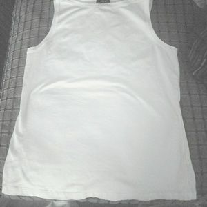 Gap Tank Top Size Medium EUC $15